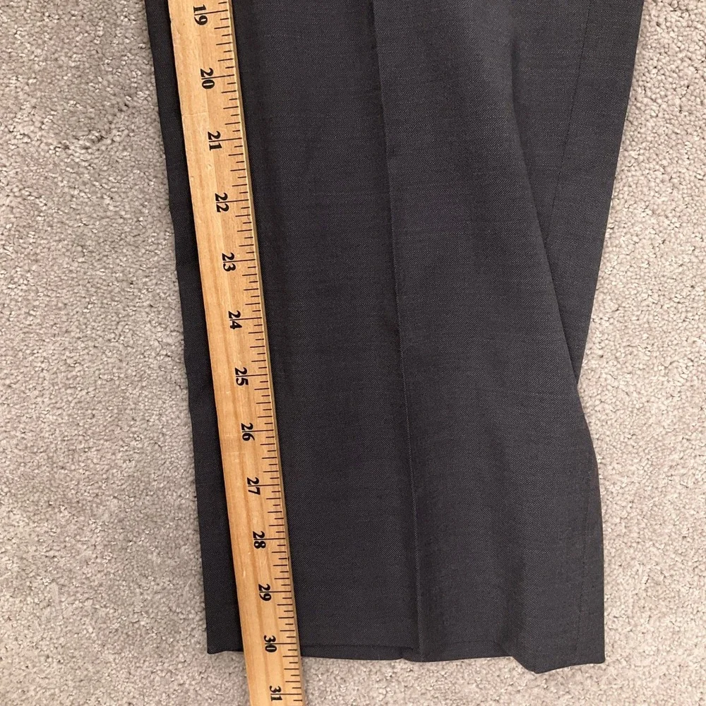 Jos A Bank Traveler Suit Mens 40R 33W Charcoal Travel Tech Slim Classic 2 Button